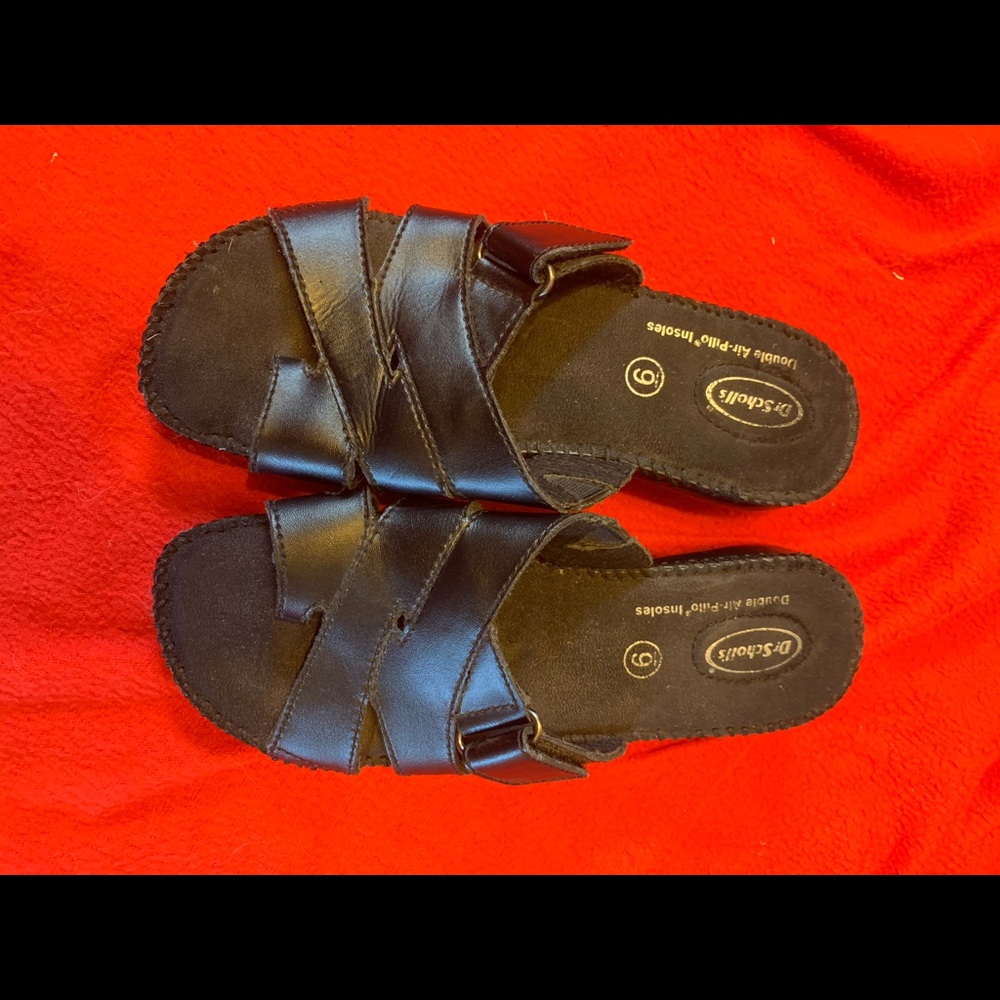 EUC Dr. Scholls Black Leather Slides Size 6
